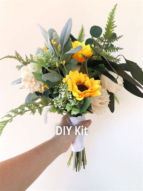 Make Your Own Bouquet 